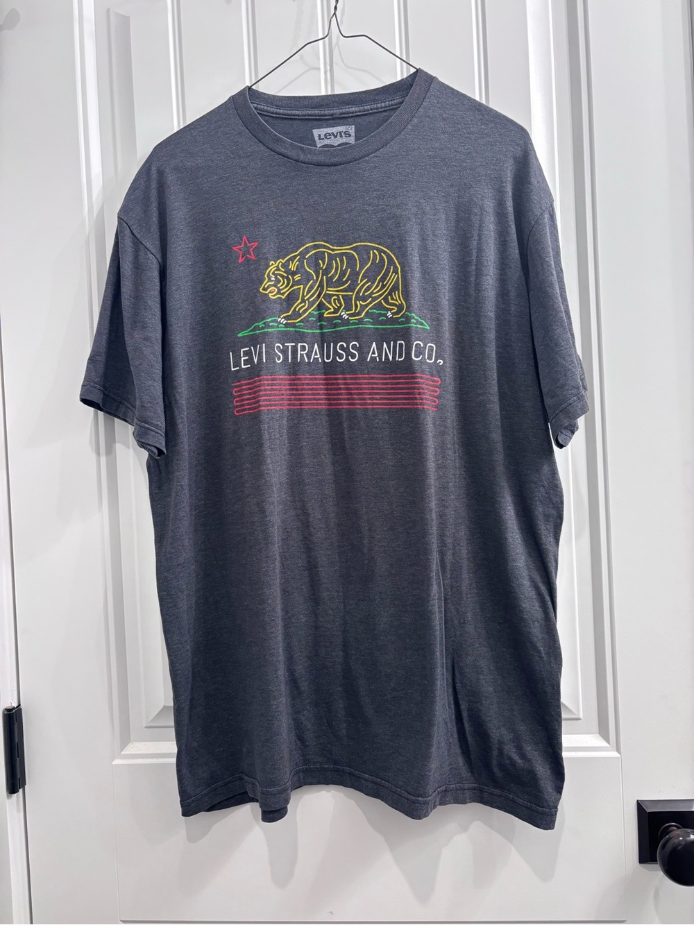 Levi's Charcoal Short Sleeve Tee with Yellow Bear Graphic
